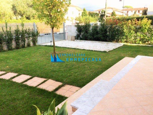 Villa Bifamiliare arredata in affitto, Montignoso cinquale