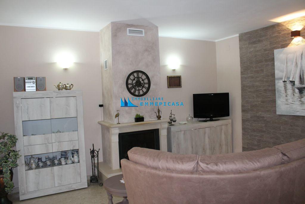 Appartamento arredato in affitto, Montignoso cinquale