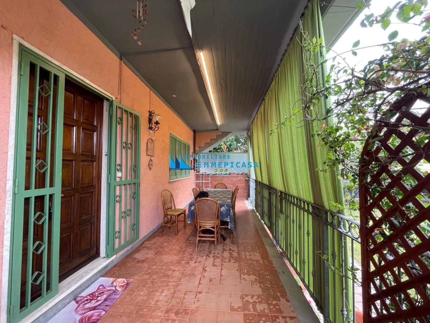 Villa Bifamiliare arredata in affitto, Montignoso cinquale