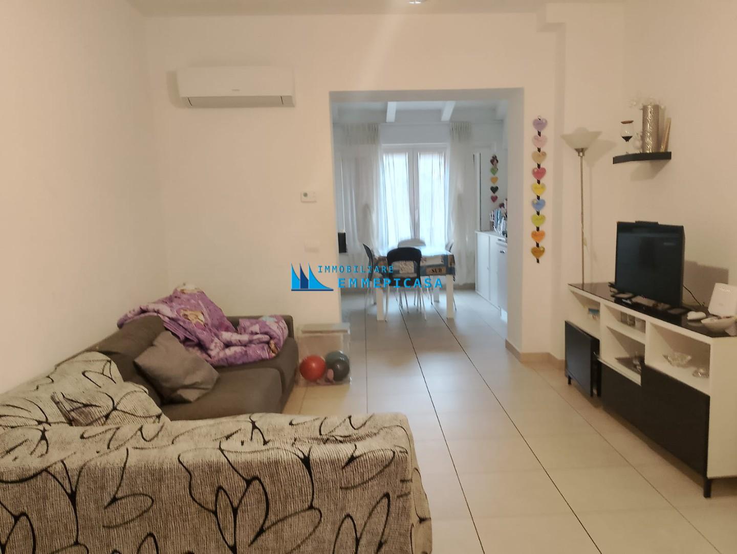 Appartamento in vendita, Massa marina di