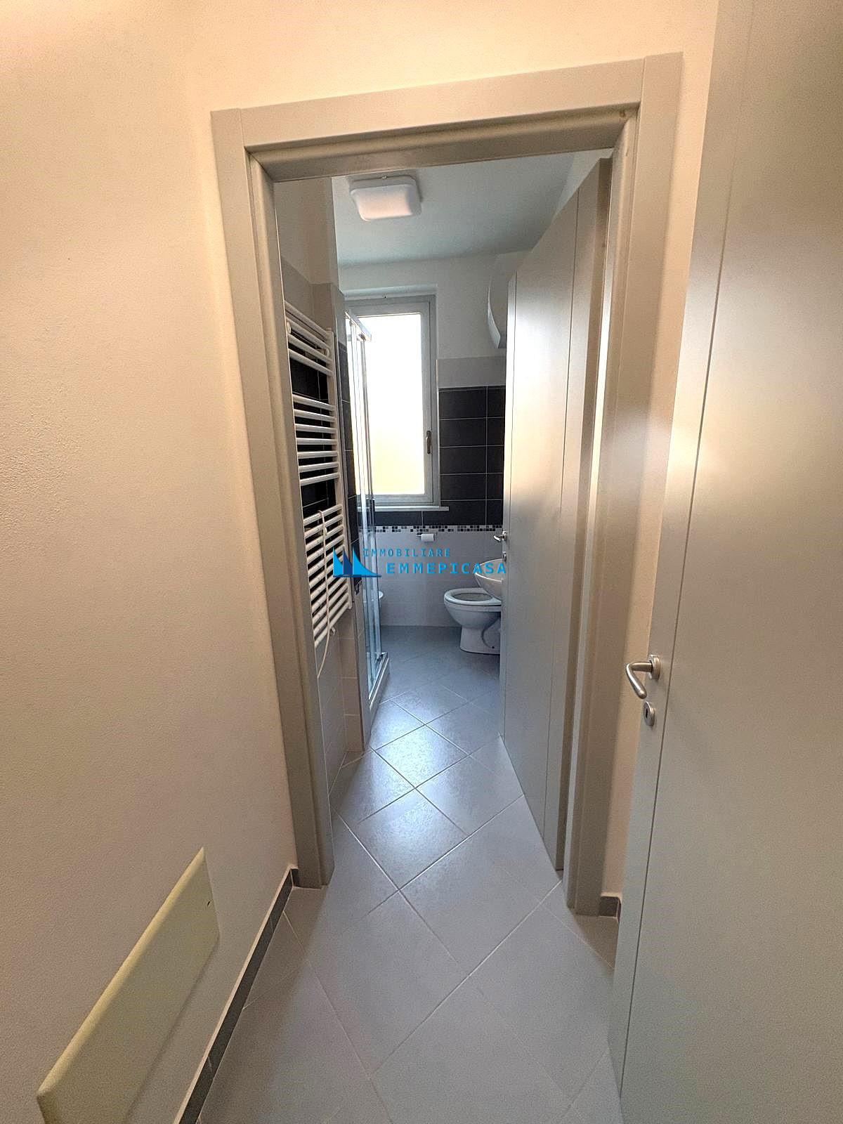 Ufficio in vendita, Massa zona viali