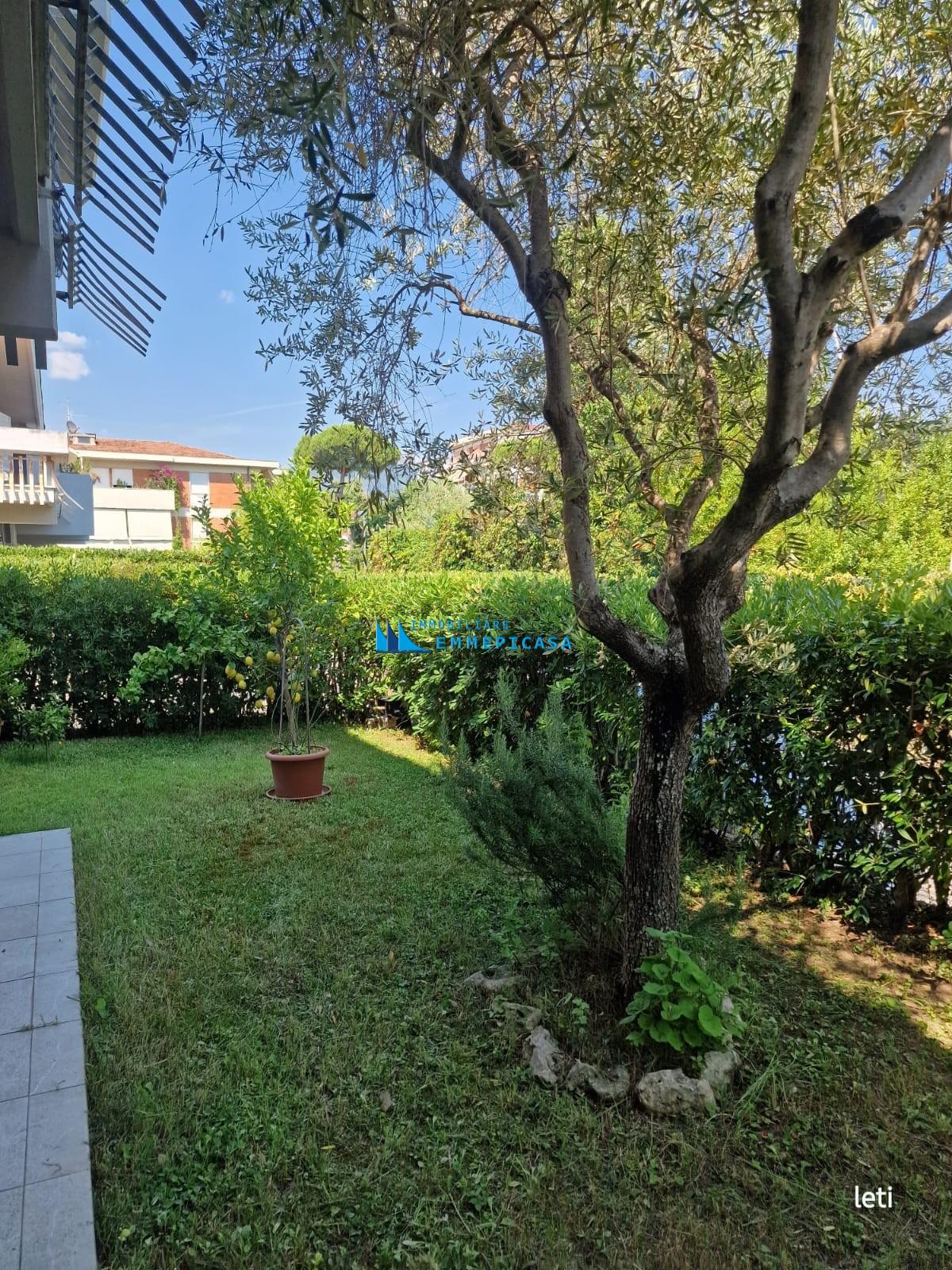 Quadrilocale in vendita, Massa ronchi