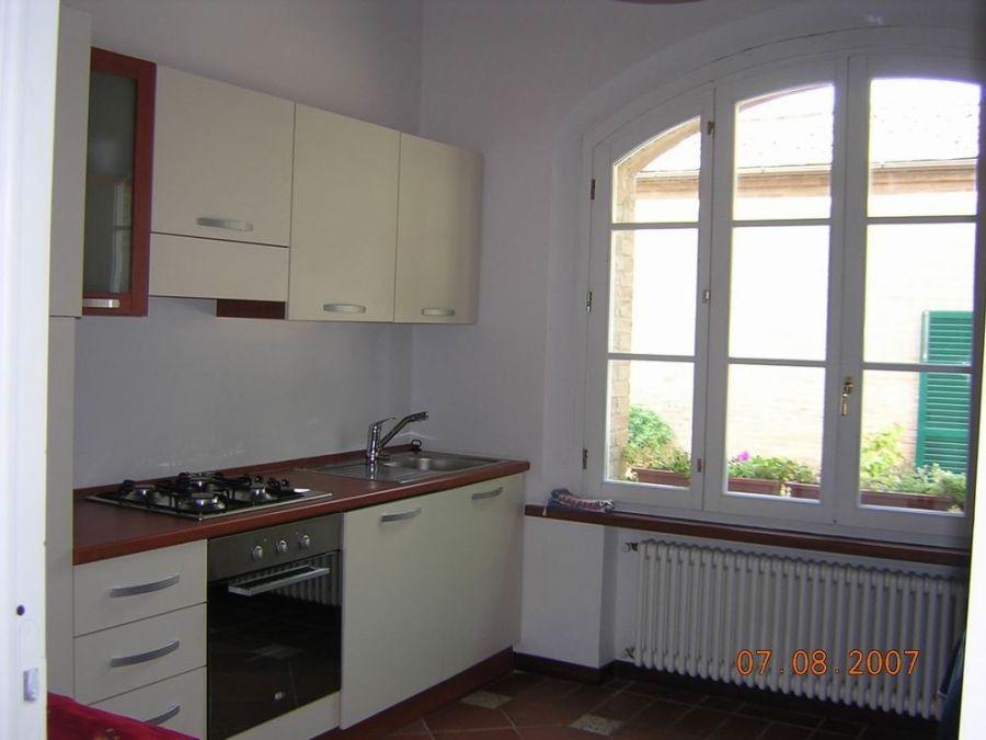 Appartamento arredato in affitto, Siena vignano