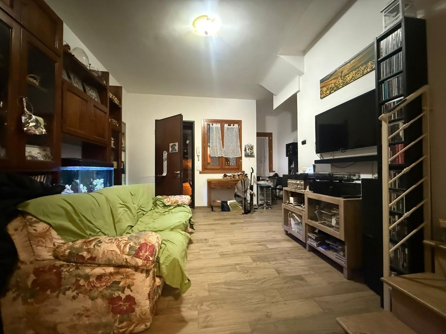 Casa indipendente con giardino, Monteriggioni uopini