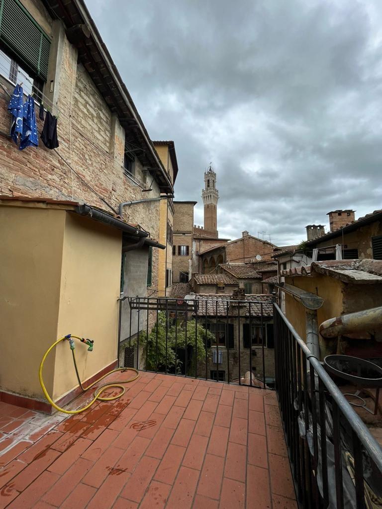 Appartamento arredato in affitto a Siena