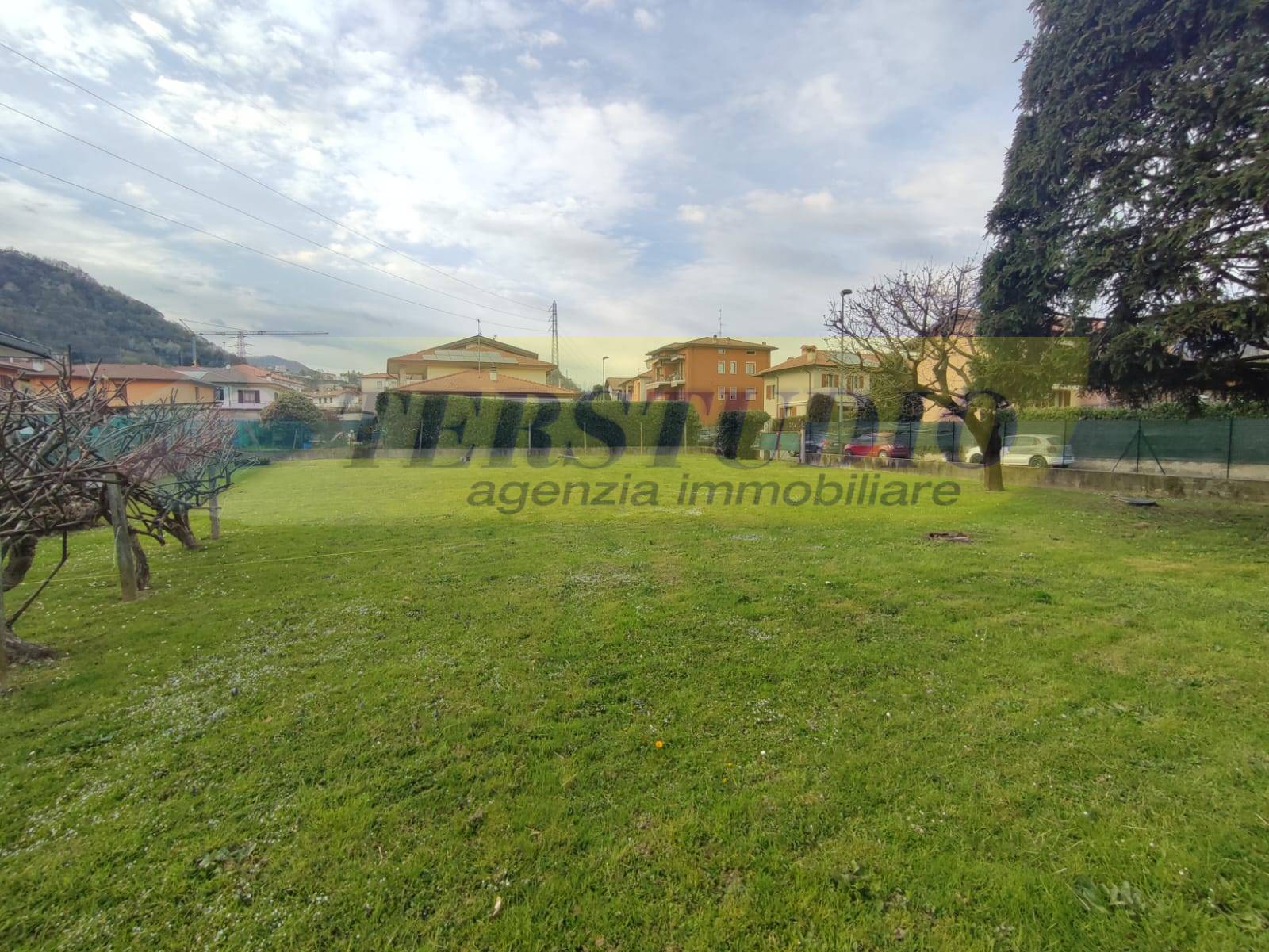 Terreno edificabile in vendita a Airuno