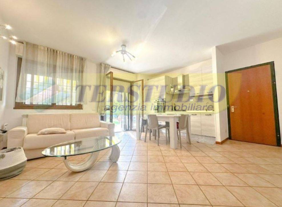 Bilocale in vendita a Brivio