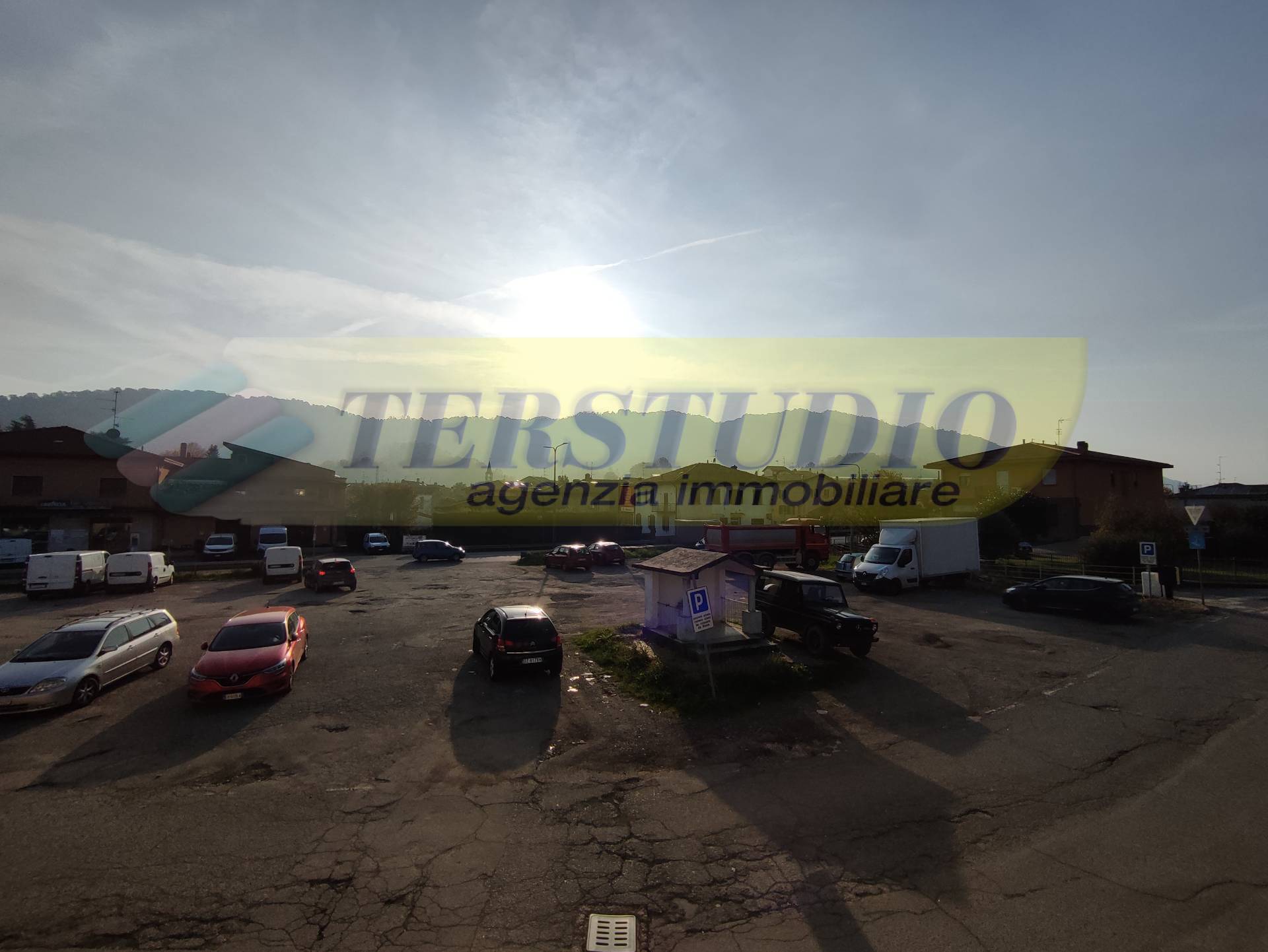 PALAZZINA in vendita a Pontida