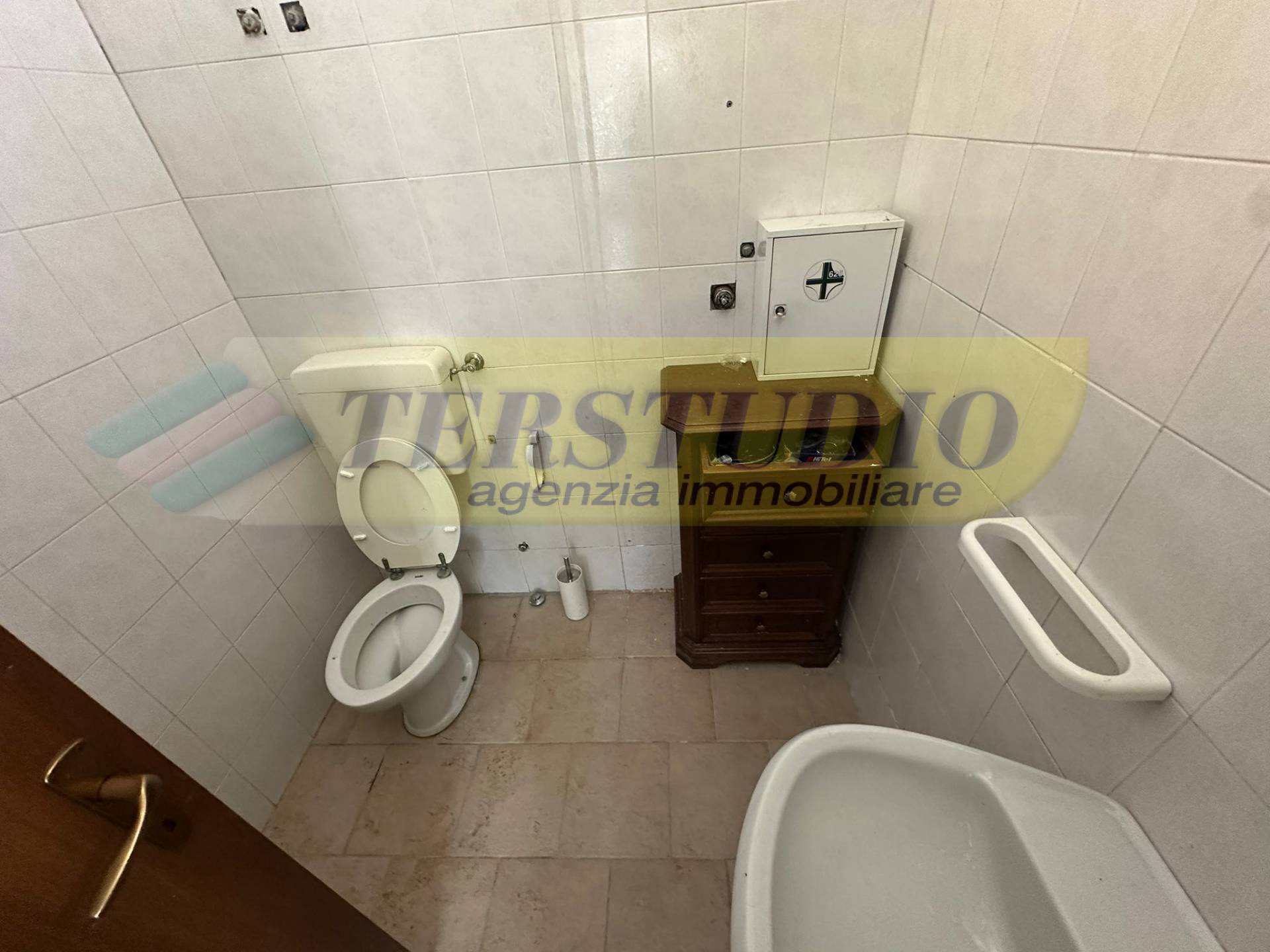 Capannone in vendita a Merate