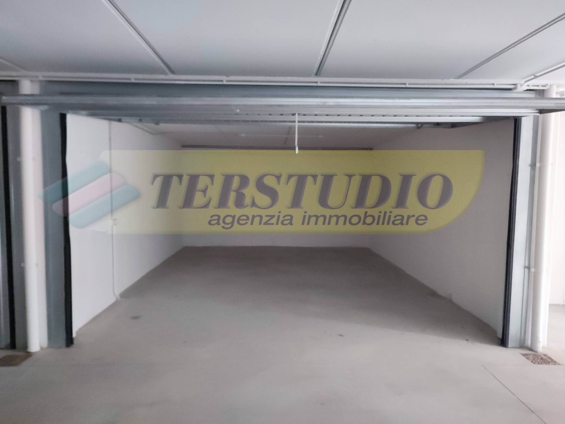 Box in vendita a Cologno al Serio