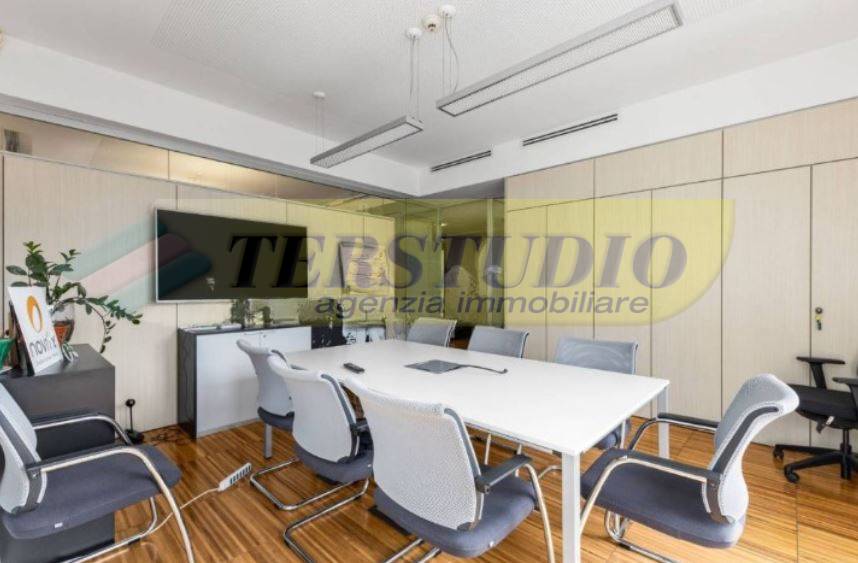 Studio/Ufficio in affitto a Almenno San Salvatore