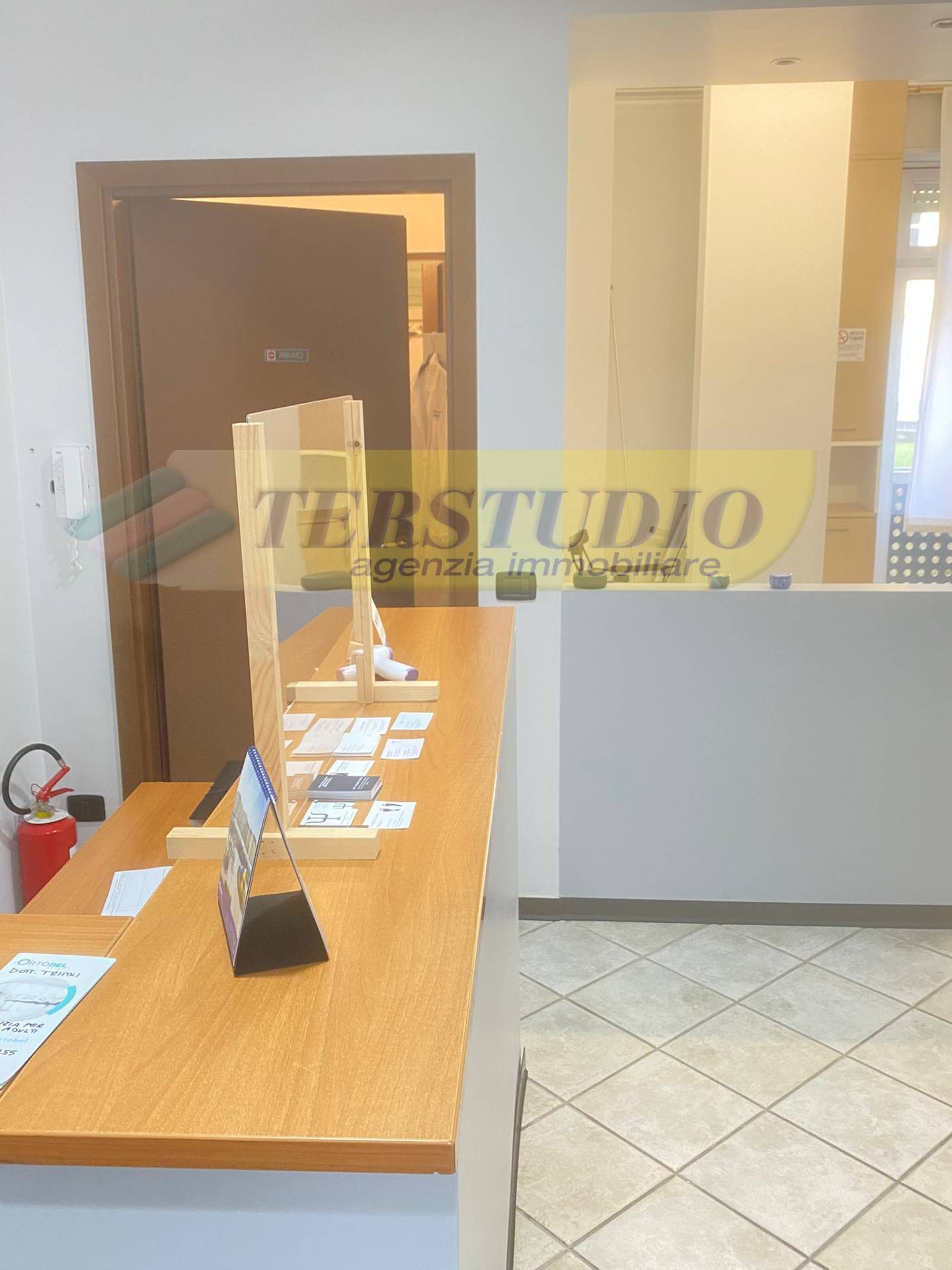 Negozio in affitto a Ponte San Pietro