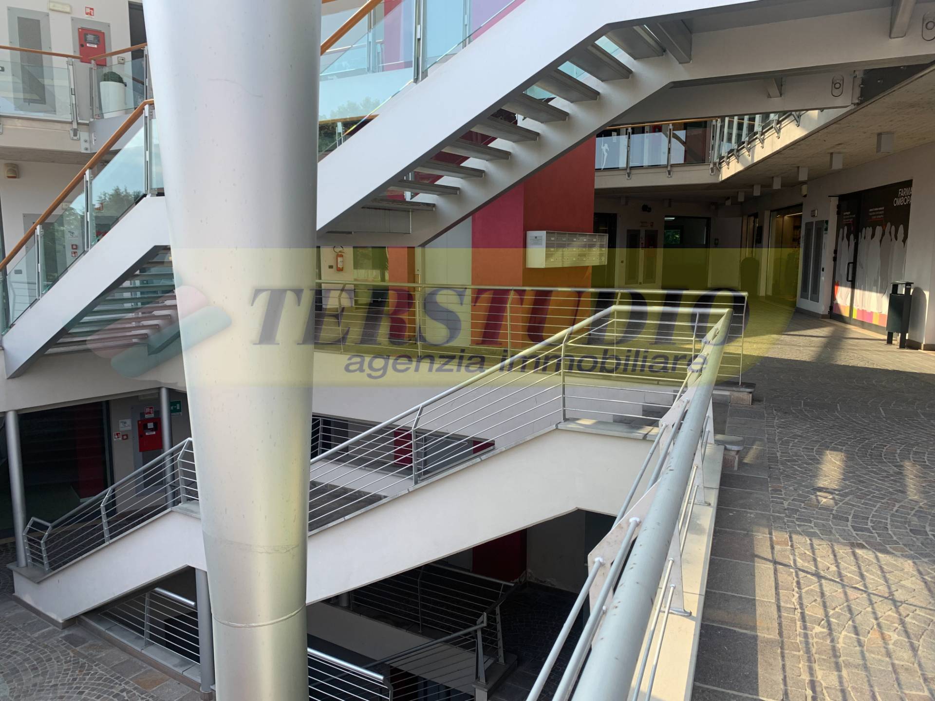 Negozio in affitto a Carvico