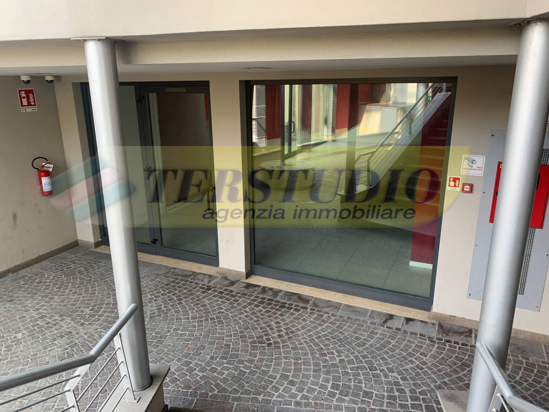 Negozio in affitto a Carvico