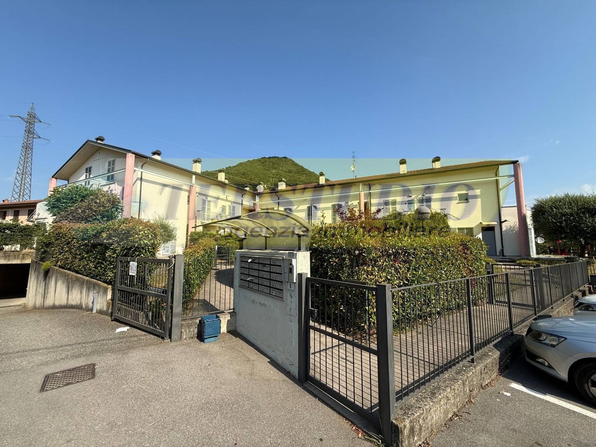 Bilocale in vendita a Brivio