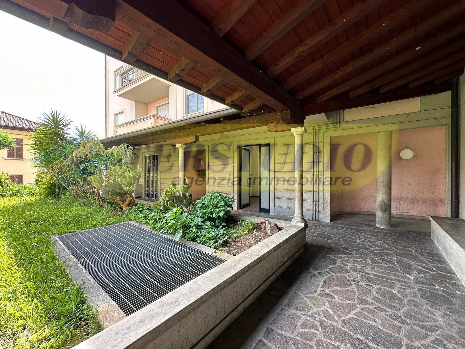 Studio/Ufficio in affitto a Calolziocorte