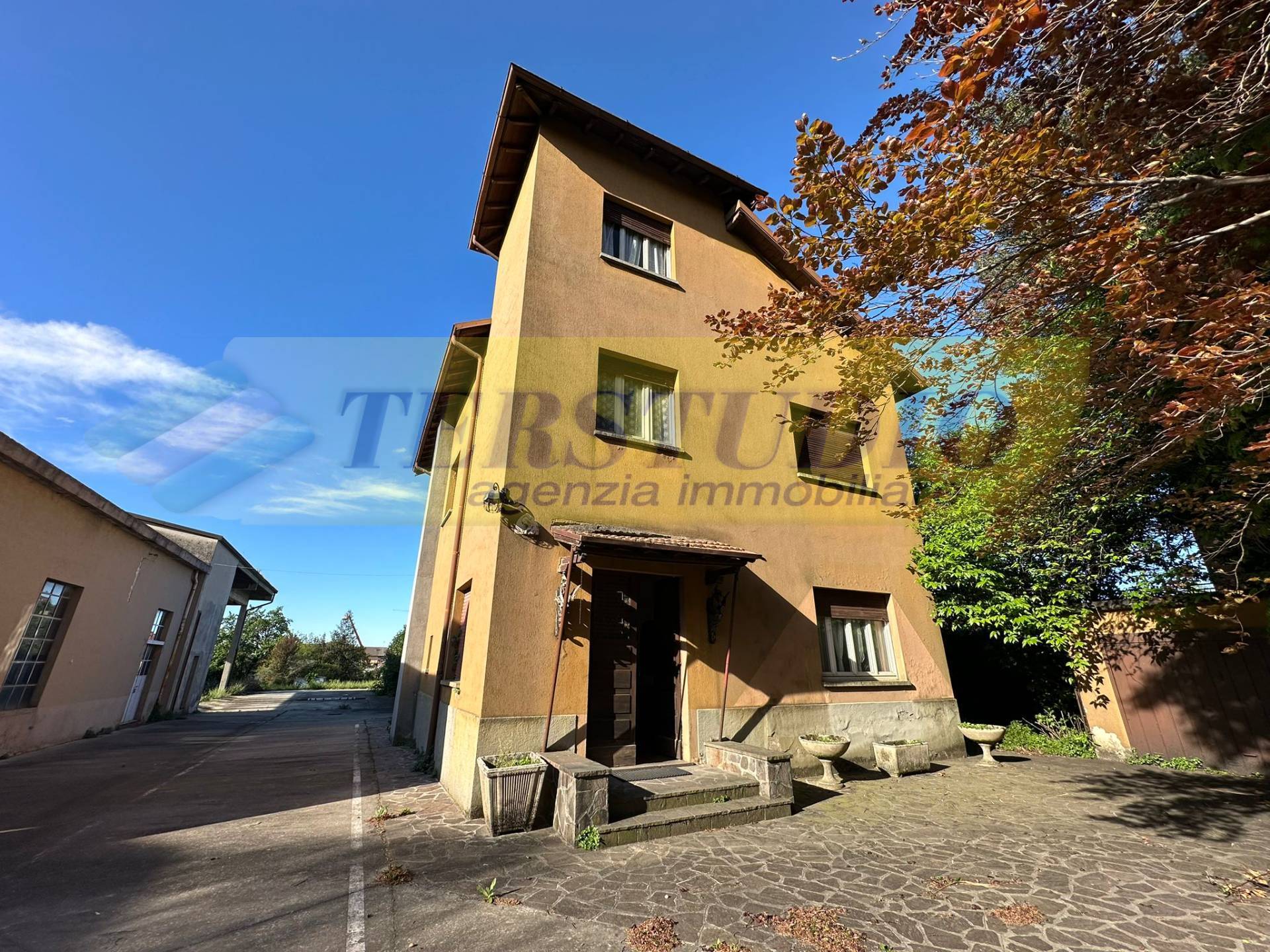 Villa in vendita a Robbiate