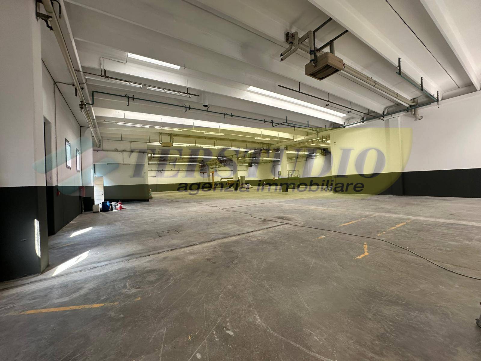 Capannone in affitto a Monte Marenzo