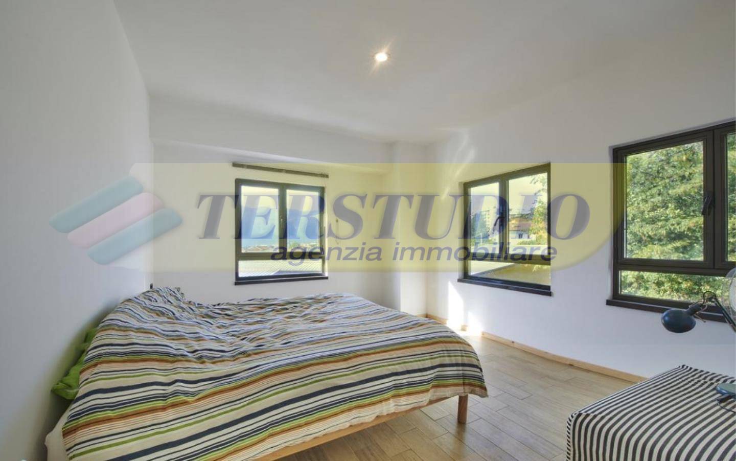 Quadrilocale in vendita a Mandello del Lario