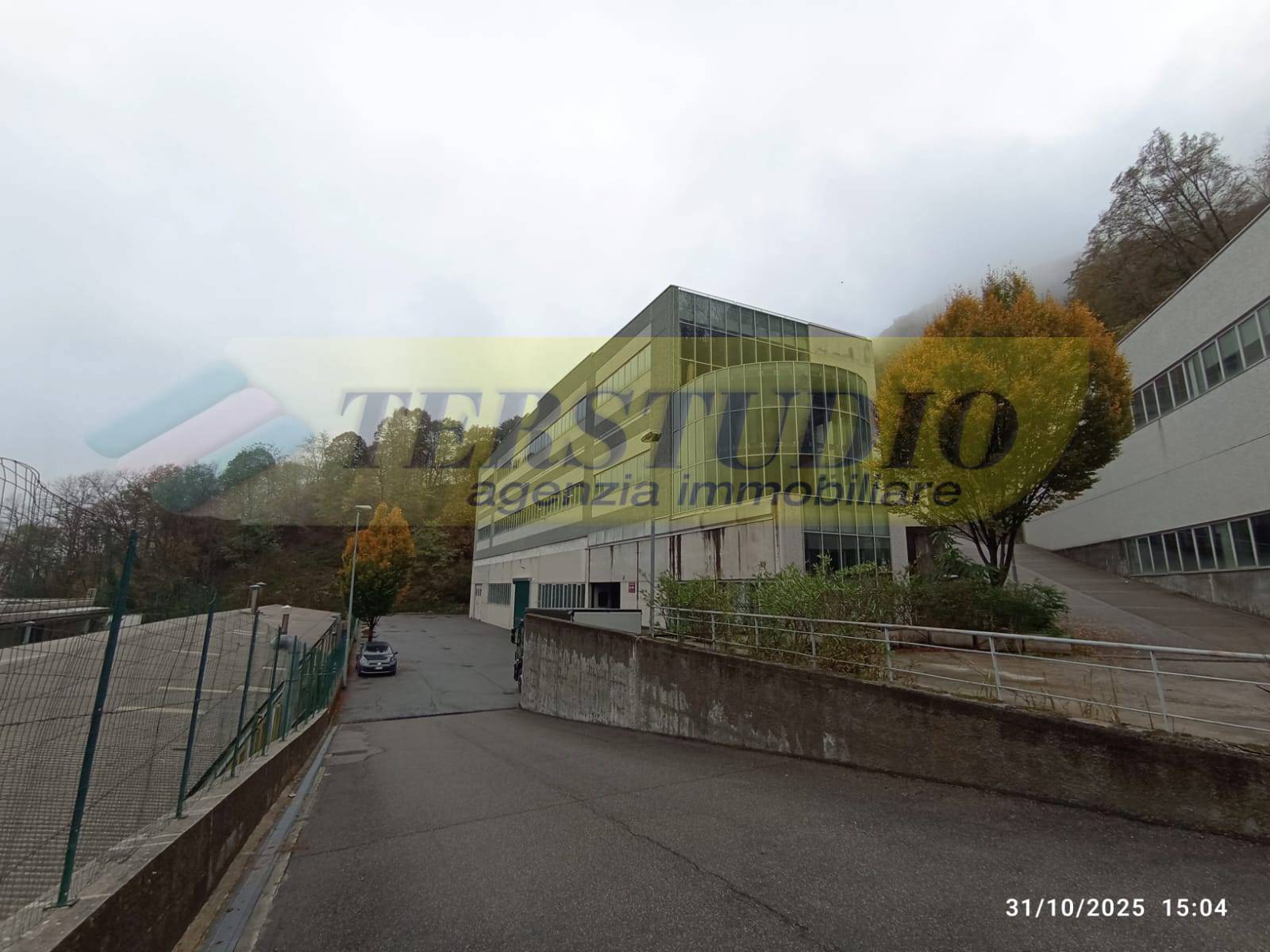 Capannone in vendita a Lecco