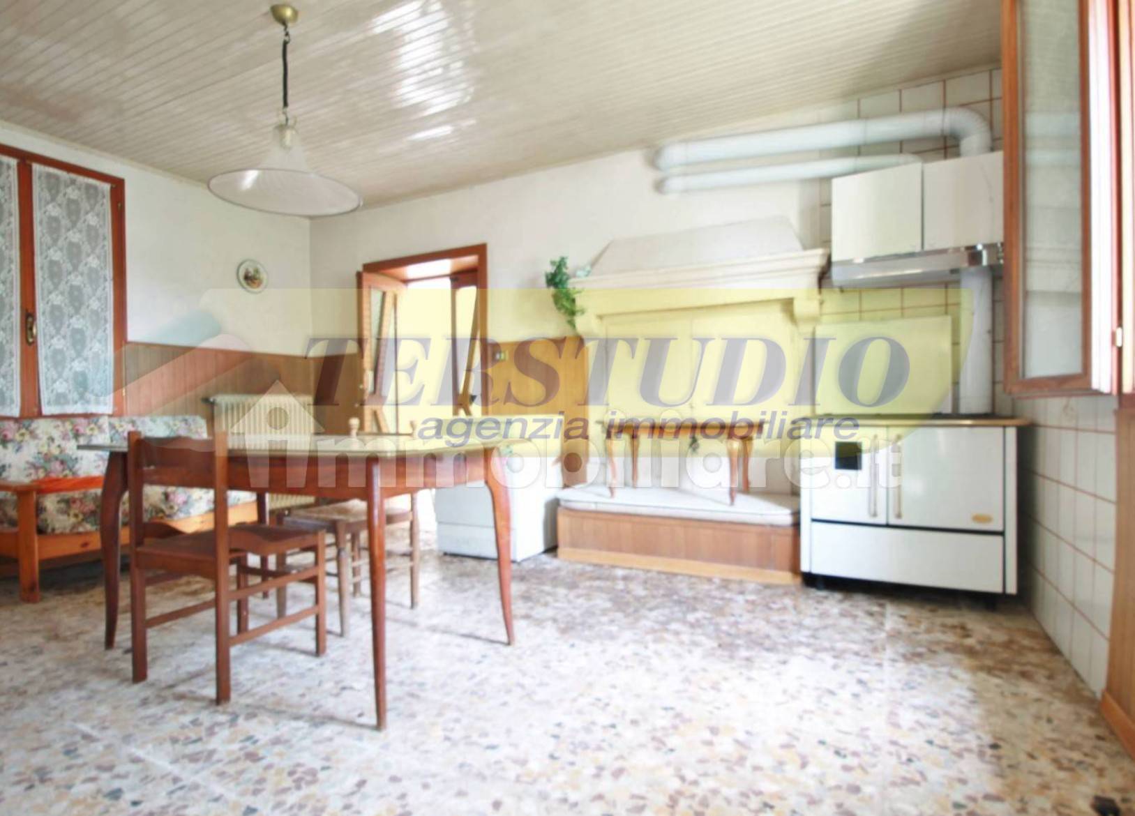 Rustico in vendita a Calolziocorte