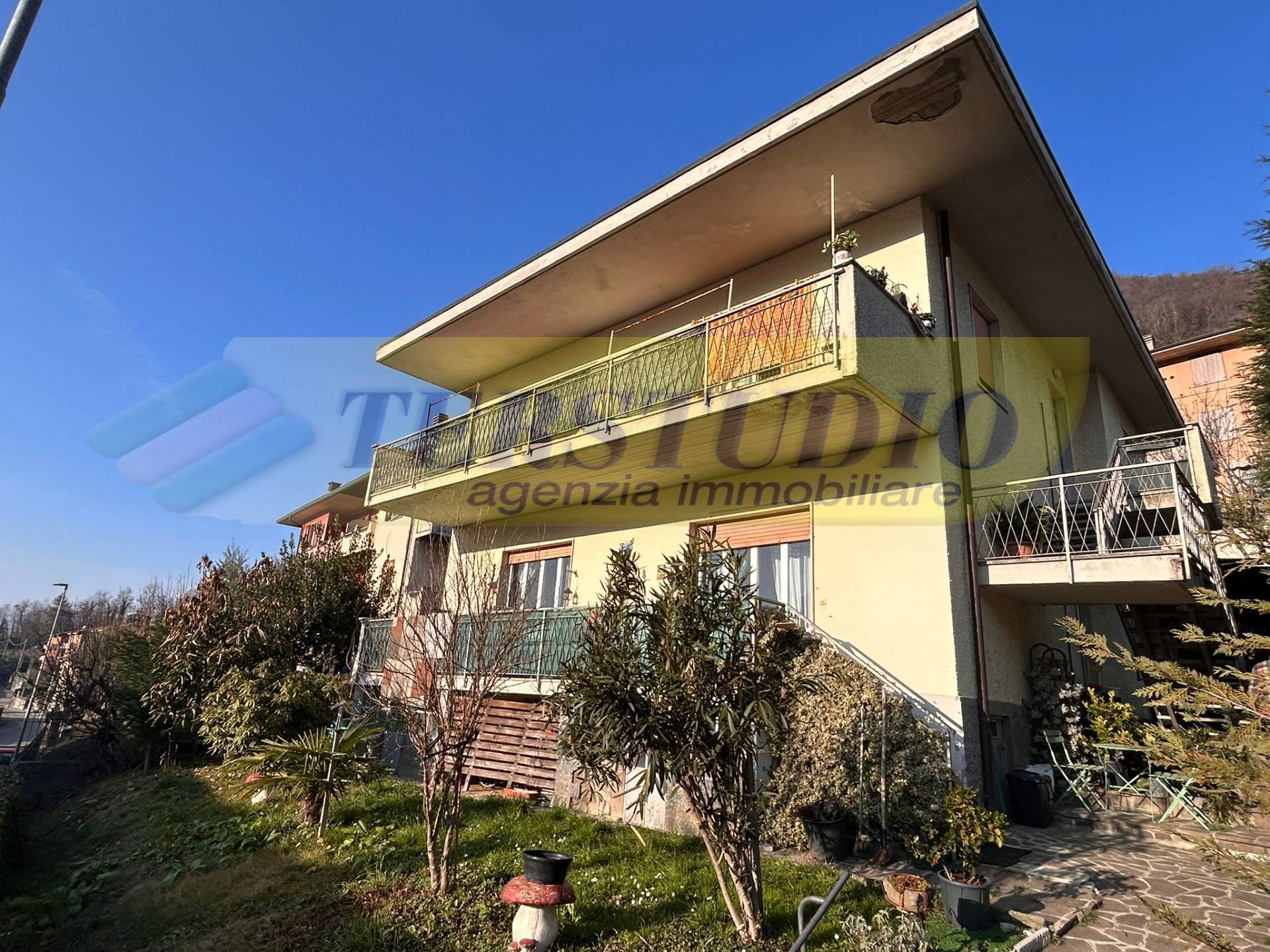 Villa in vendita a Pontida