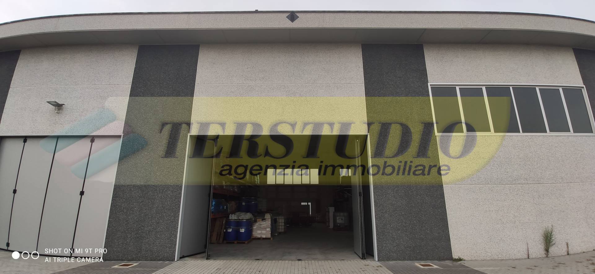 Capannone in affitto a Albano Sant'Alessandro