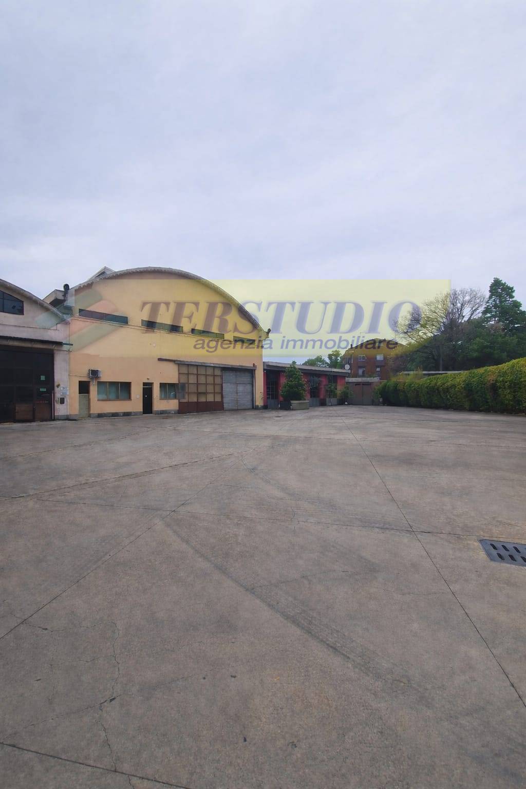 Capannone in vendita a Sesto San Giovanni