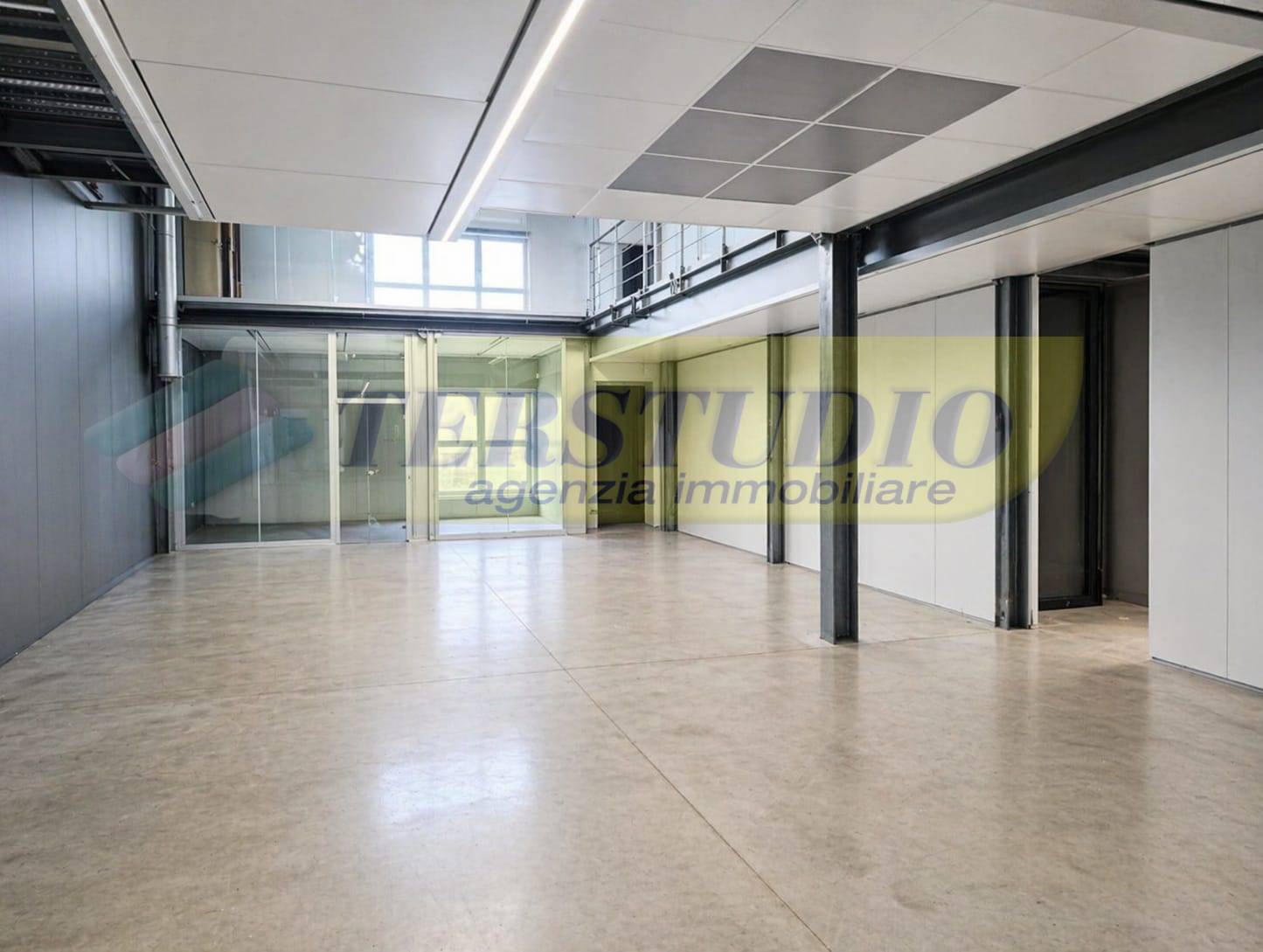 Capannone in vendita a Capriate San Gervasio