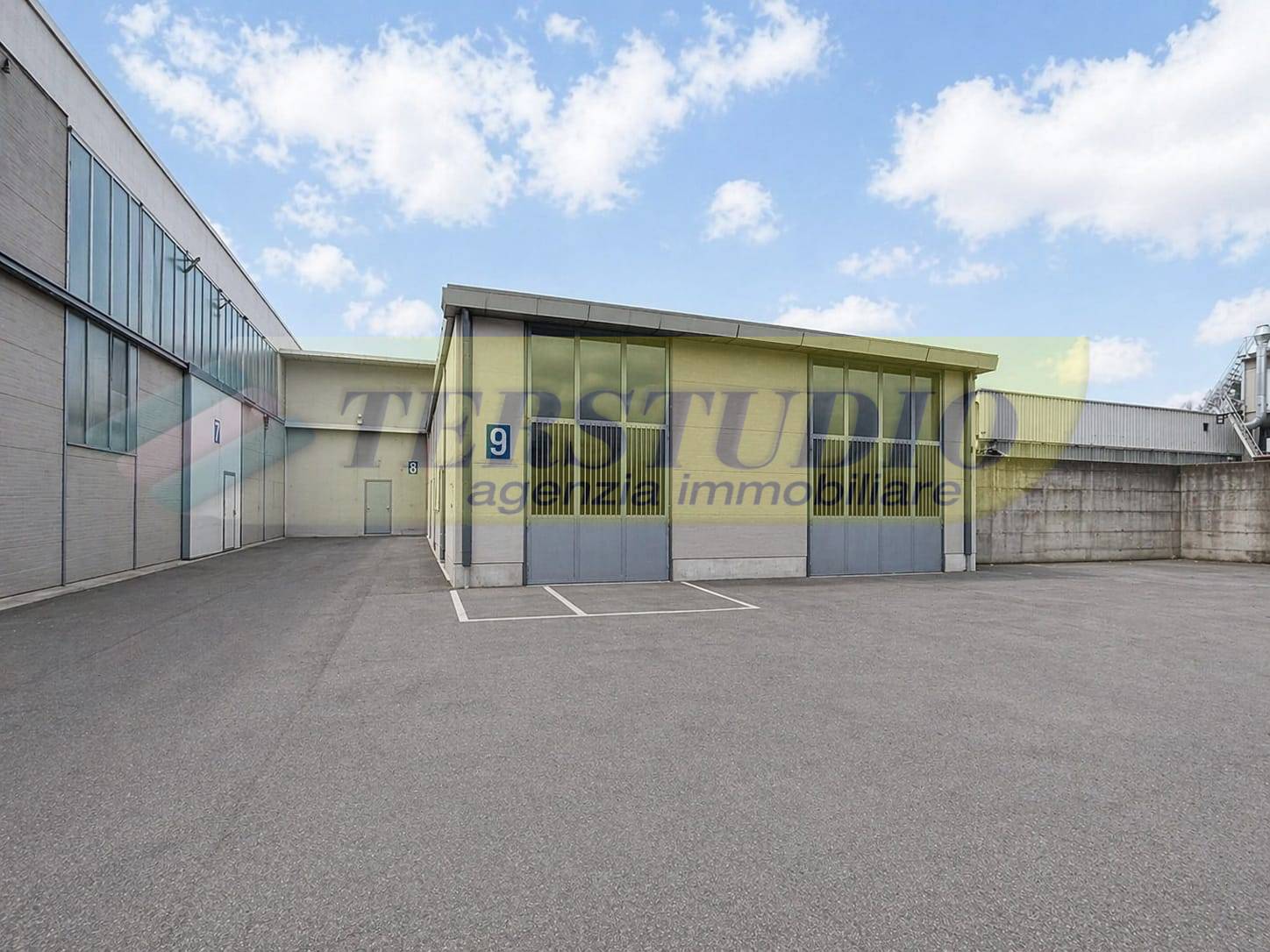 Capannone in affitto a Capriate San Gervasio