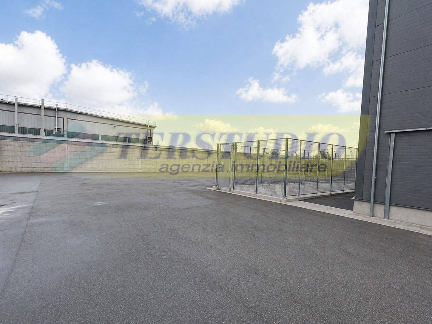 Capannone in affitto a Capriate San Gervasio