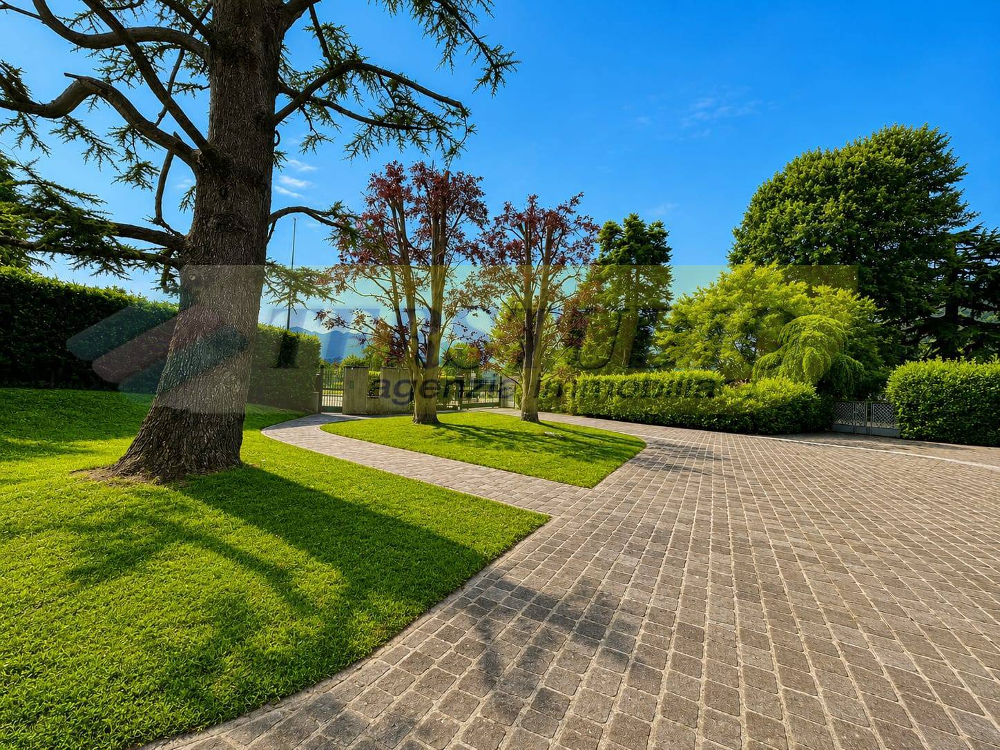 Villa in vendita a Presezzo