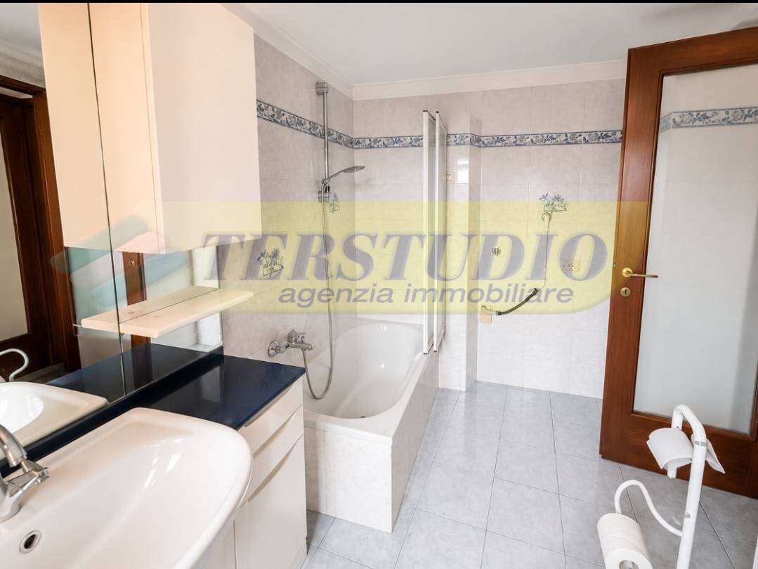 Trilocale in vendita a Cisano Bergamasco
