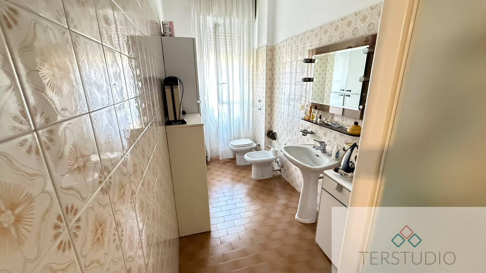 Trilocale in vendita a Monza, Cederna