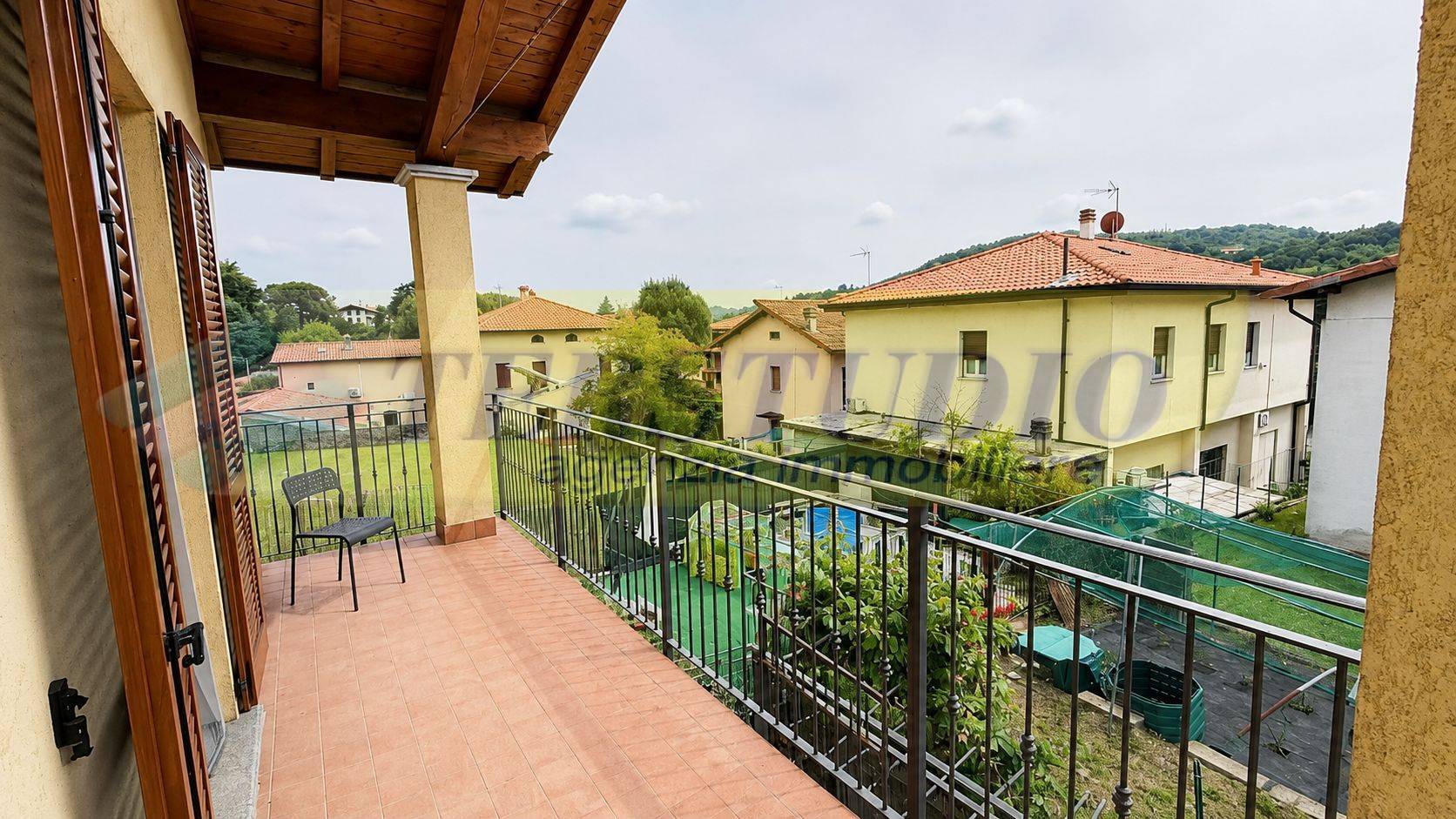 Villa in vendita a Dolzago