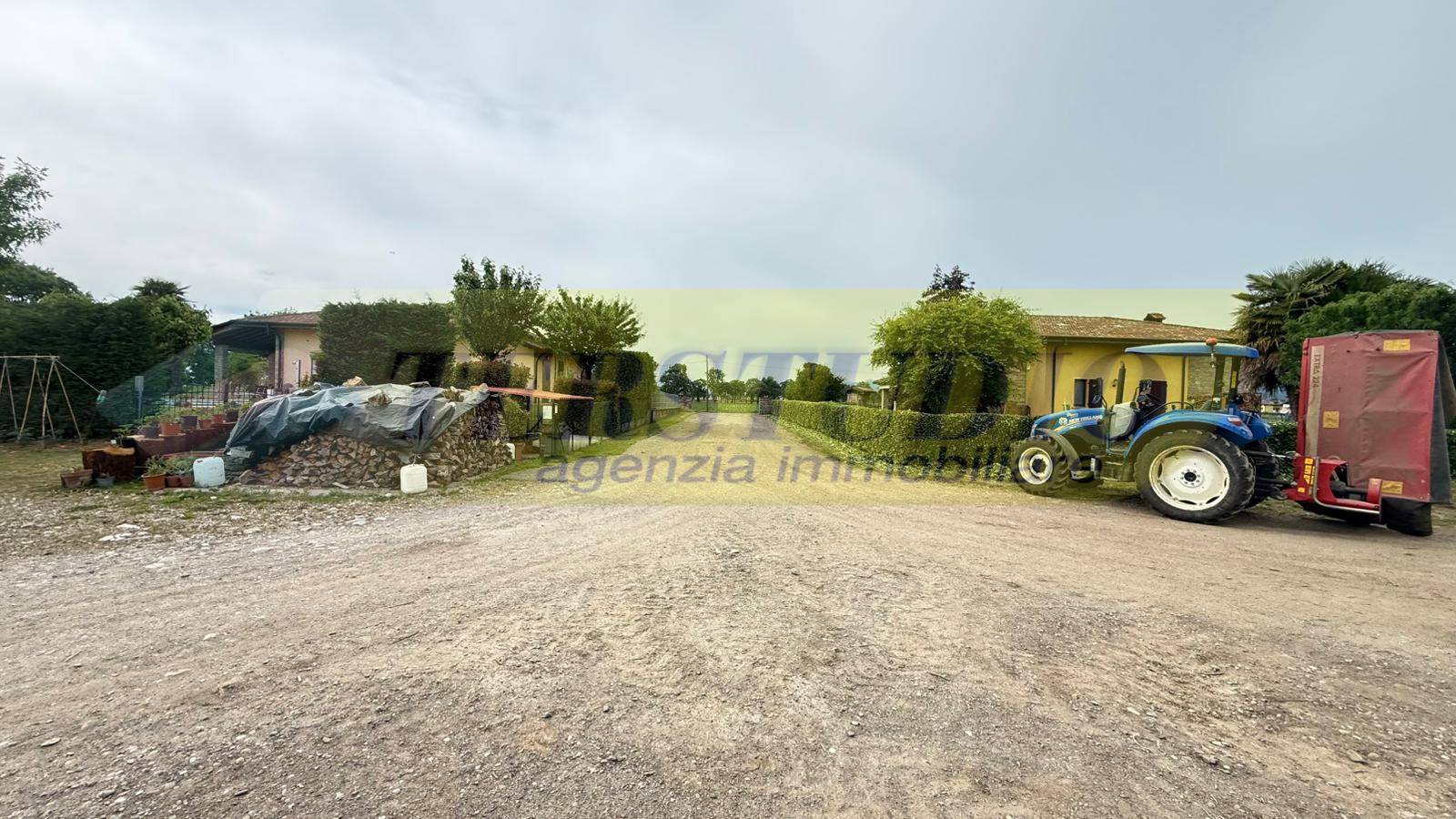 Capannone in affitto a Brusaporto