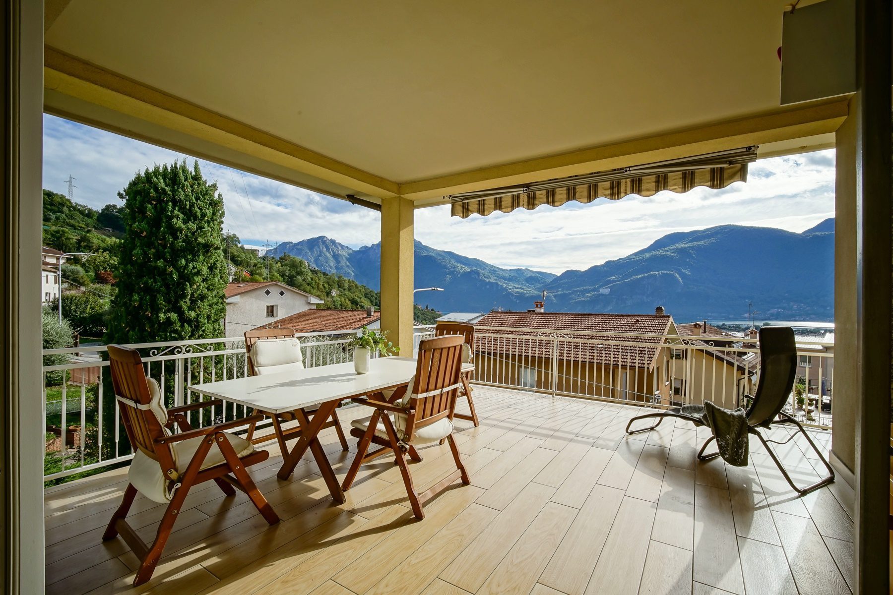 Casa indipendente in vendita a Mandello del Lario