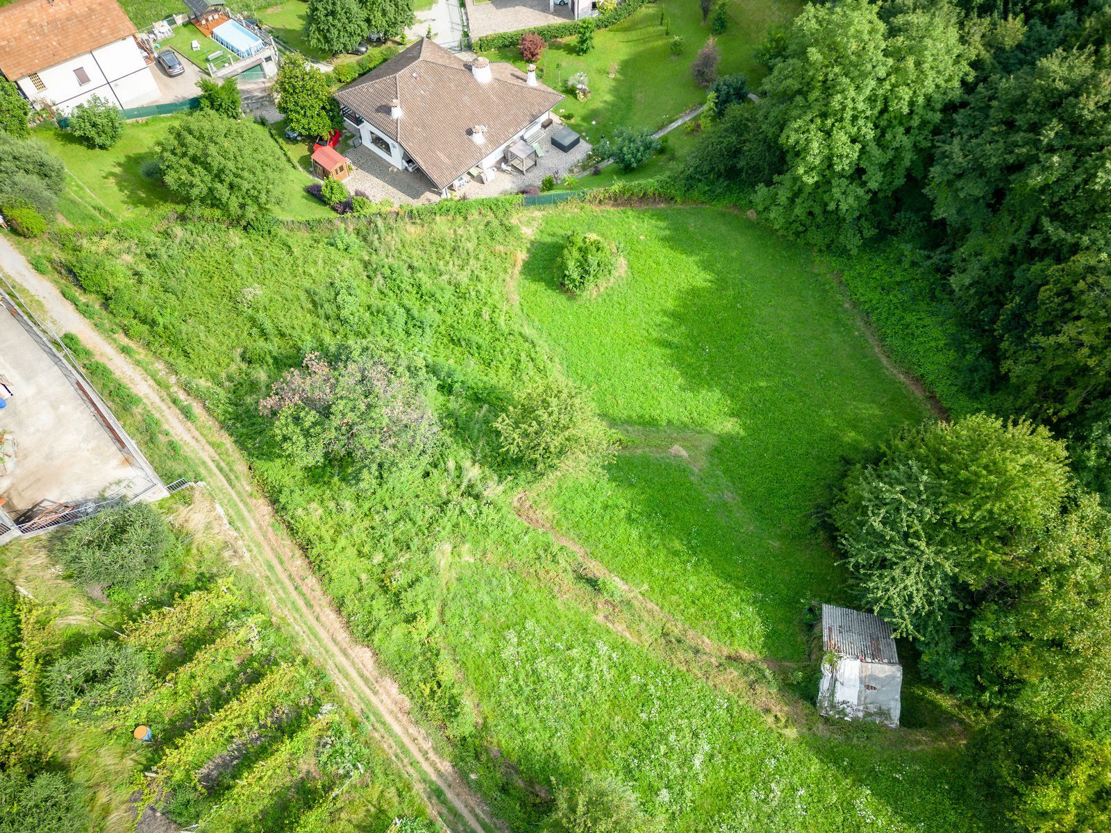 Terreno in vendita a Mandello del Lario