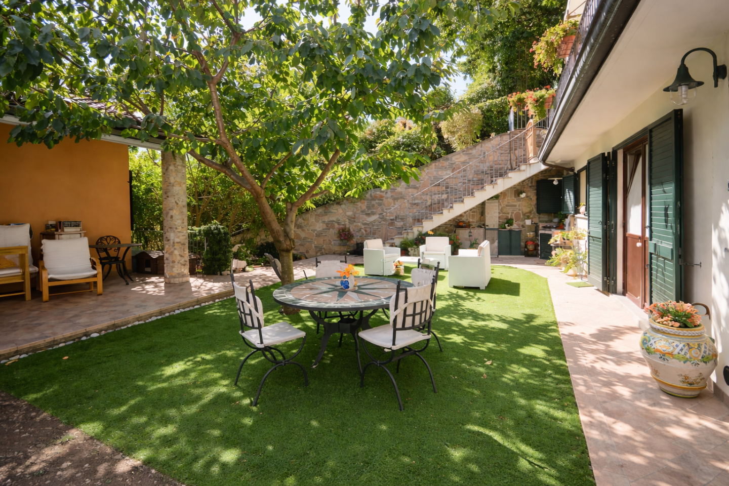 Villa Bifamiliare con giardino, Collesalvetti castell'anselmo