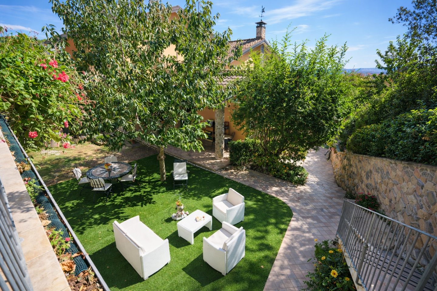 Villa Bifamiliare con giardino, Collesalvetti castell'anselmo