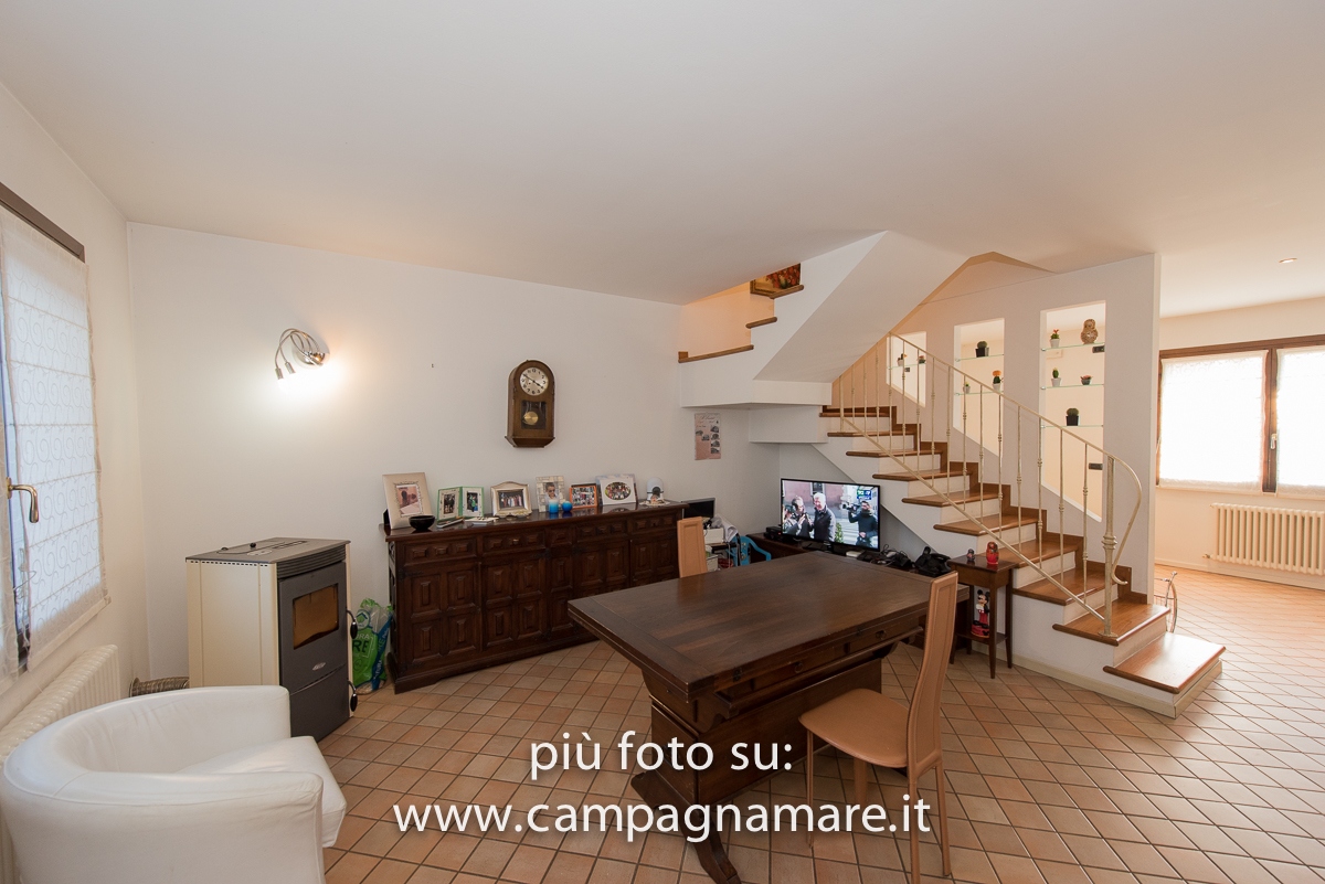 Villette a schiera in vendita a Lagosanto