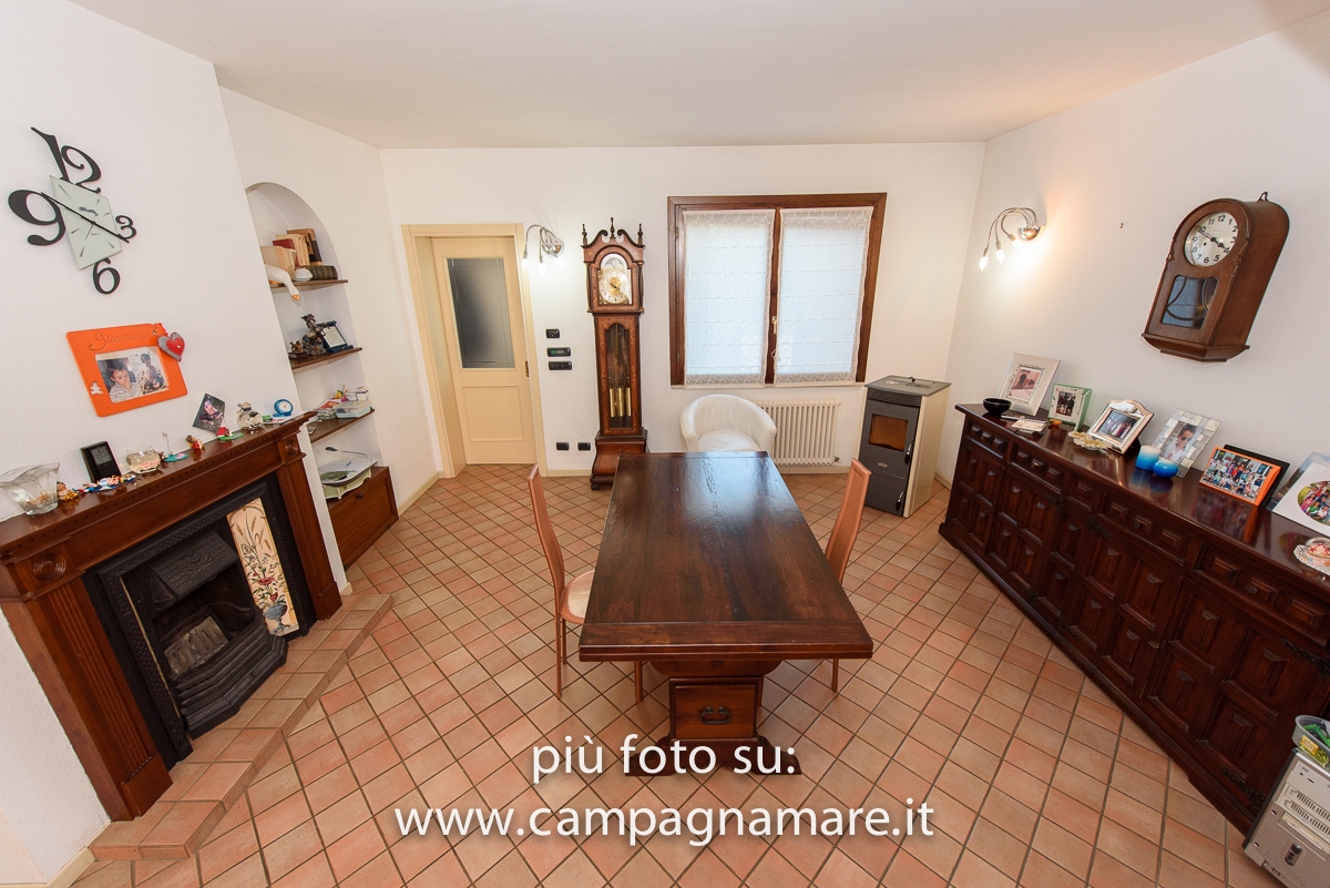 Villette a schiera in vendita a Lagosanto