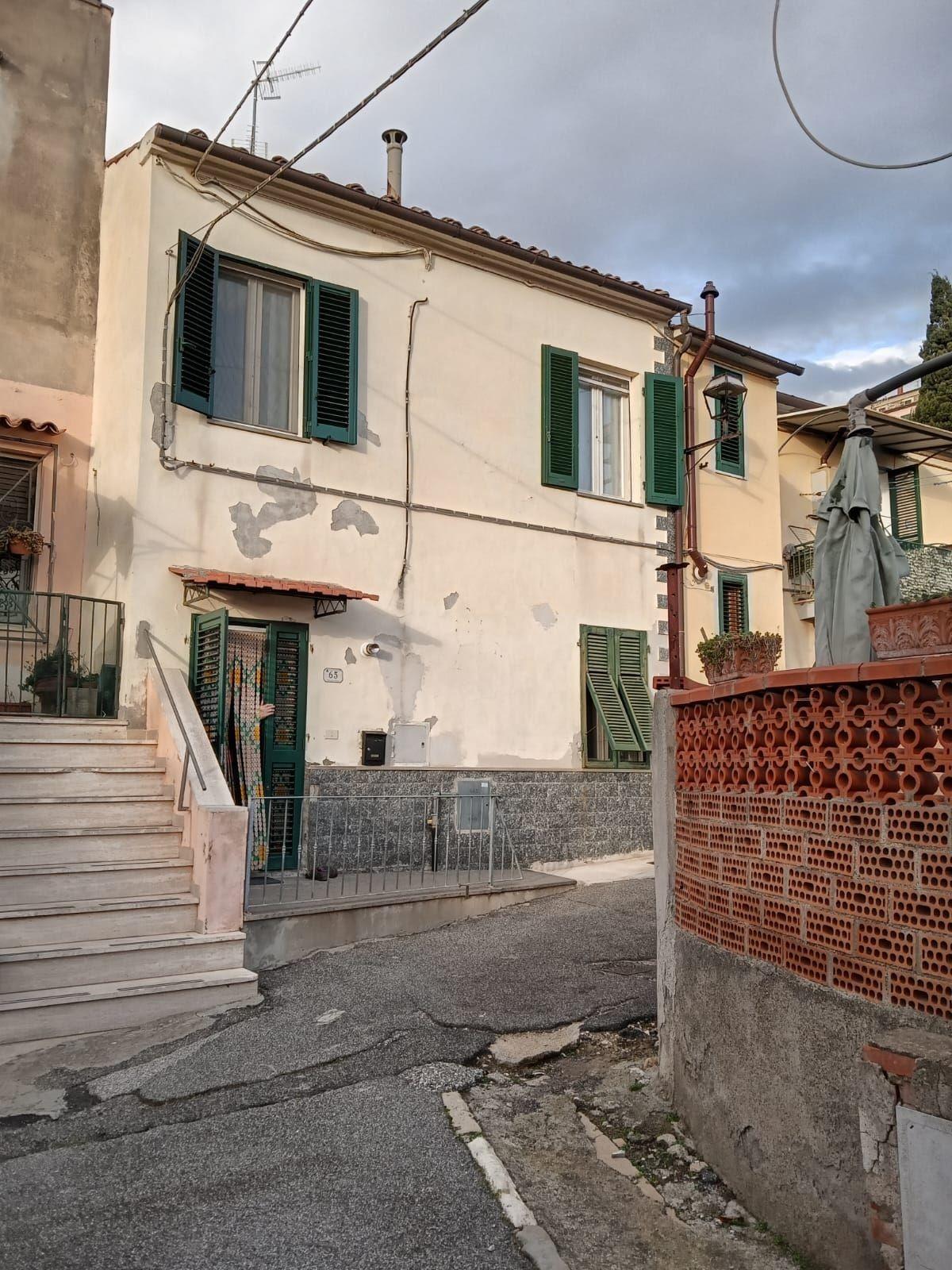 Casa indipendente con giardino, Rosignano Marittimo rosignano solvay