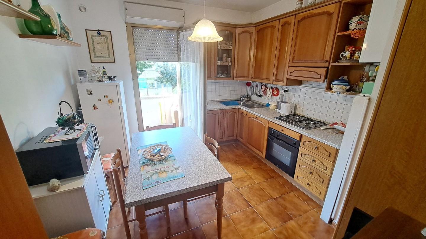 Appartamento con terrazzo, Rosignano Marittimo rosignano solvay