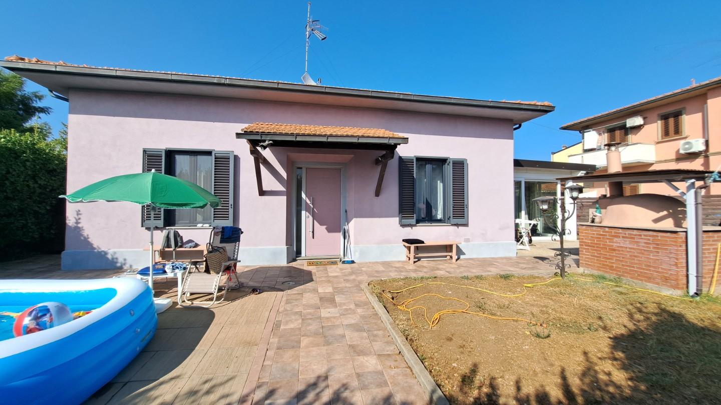 Casa indipendente con giardino, Rosignano Marittimo rosignano solvay