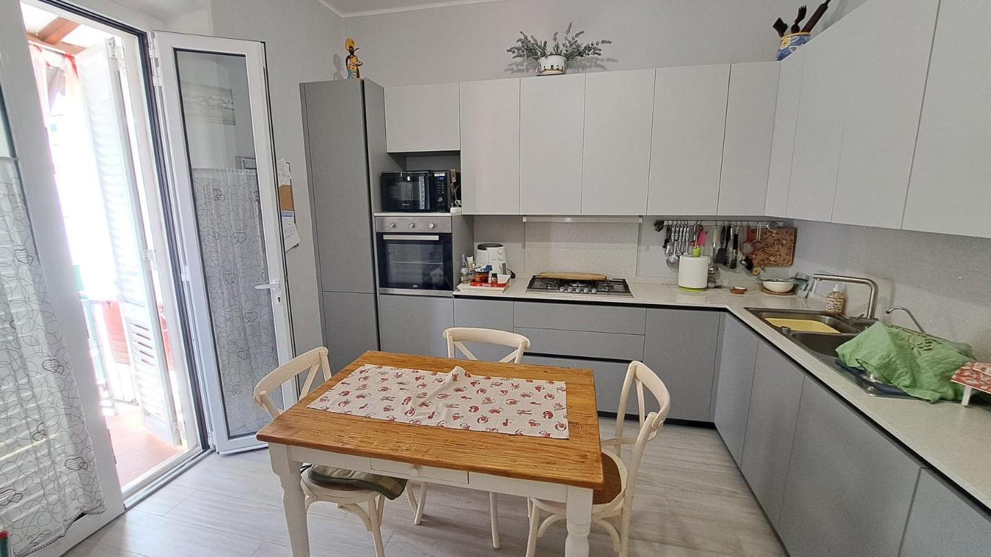 Appartamento con terrazzo, Rosignano Marittimo rosignano solvay