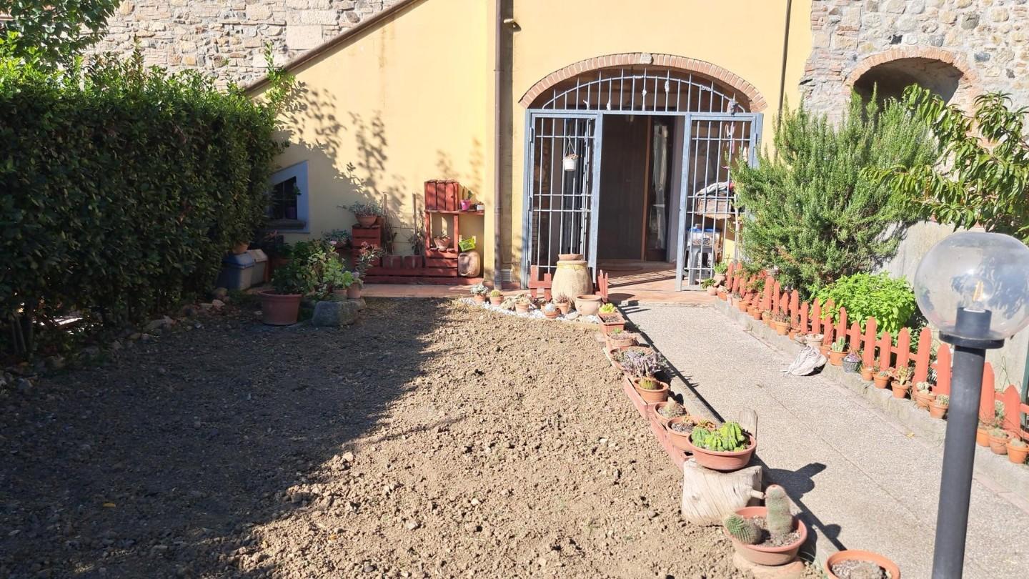 Trilocale con giardino, Santa Luce pastina