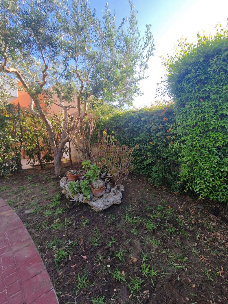 Villa arredata in affitto a Brindisi