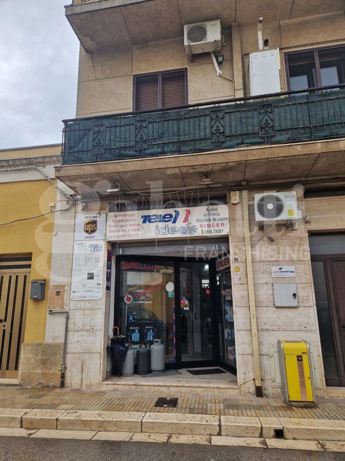 Negozio in vendita a Mesagne