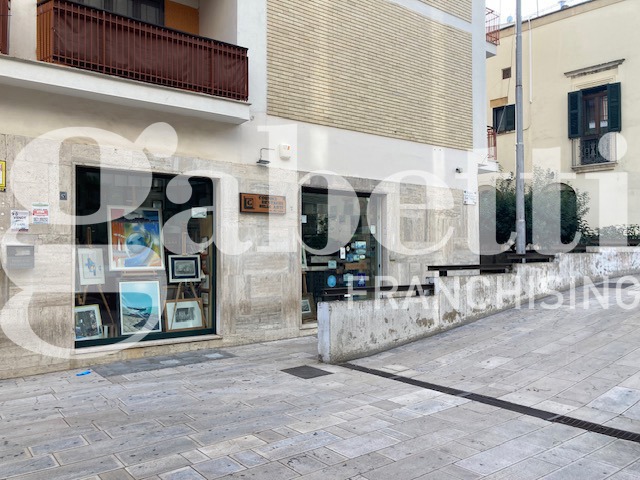 Negozio in vendita a Brindisi